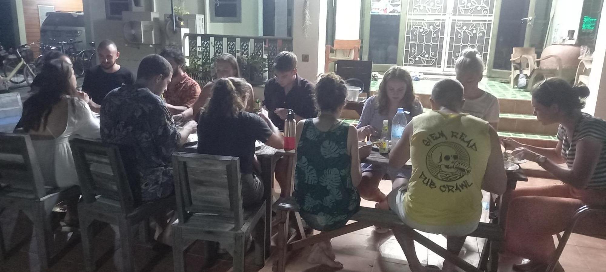 Plus Hostel Ayutthaya Zewnętrze zdjęcie